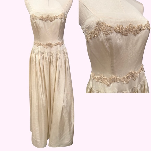 Cachet Dresses & Skirts - STUNNING Vintage Cachet Bridal Dress Strapless Evening Gown Beaded Ivory Lace 8